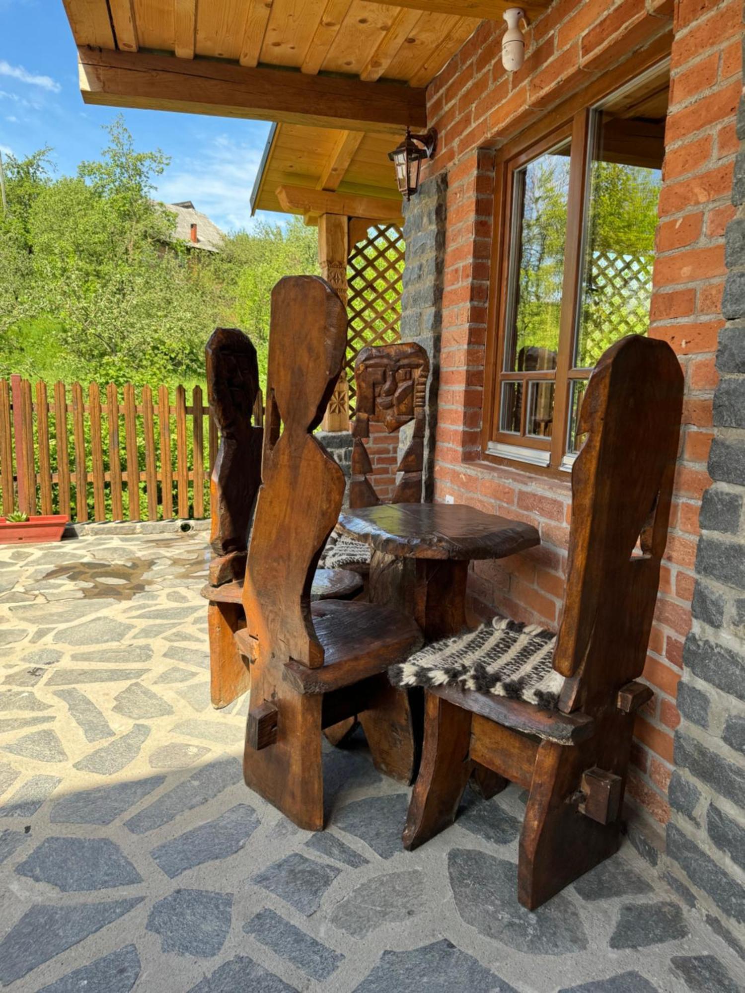 Hanu Lu' Vasile Breb Екстериор снимка